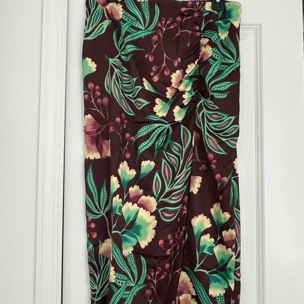 VENUS Ruched Floral Skirt in Rich Brown and Green
